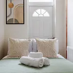 River Thames & Tate Britain - 4Br With Patio - Cityapartmentstay
