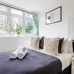 River Thames & Tate Britain - 4Br With Patio - Cityapartmentstay