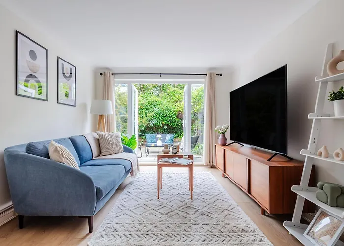 River Thames & Tate Britain - 4Br With Patio - Cityapartmentstay