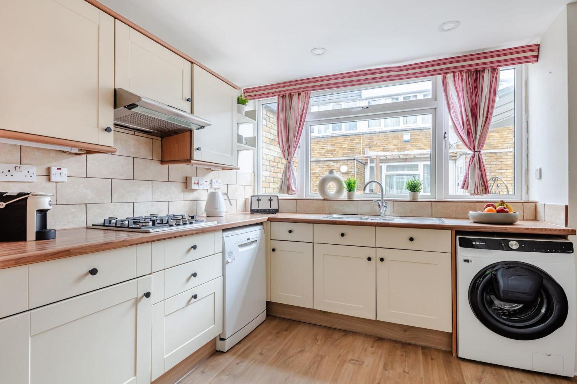 Apartamento River Thames & Tate Britain - 4br With Patio - Cityapartmentstay Londres
