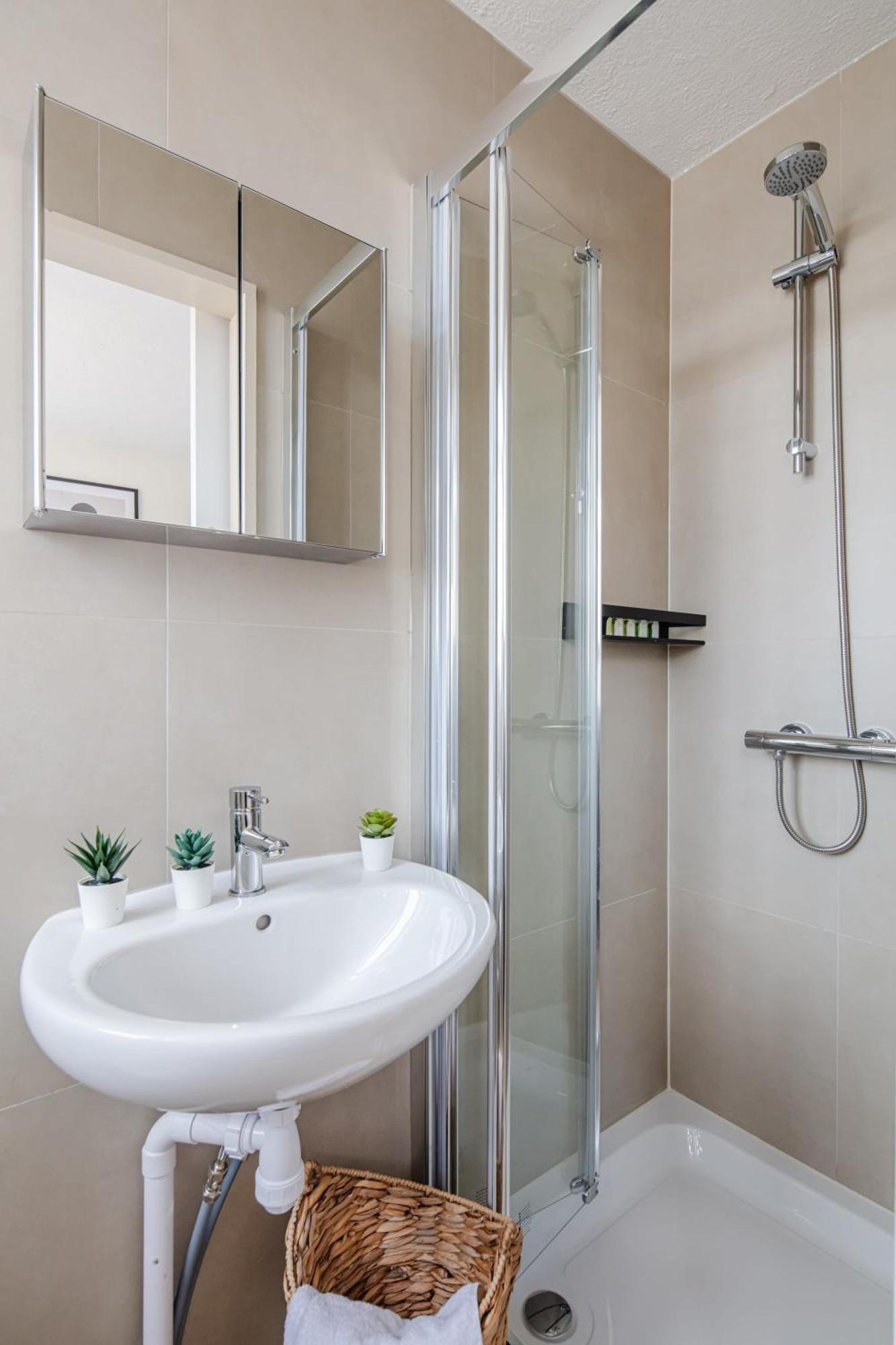 Apartamento River Thames & Tate Britain - 4br With Patio - Cityapartmentstay