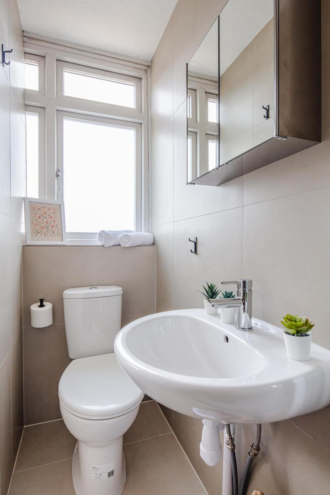 Apartamento River Thames & Tate Britain - 4br With Patio - Cityapartmentstay