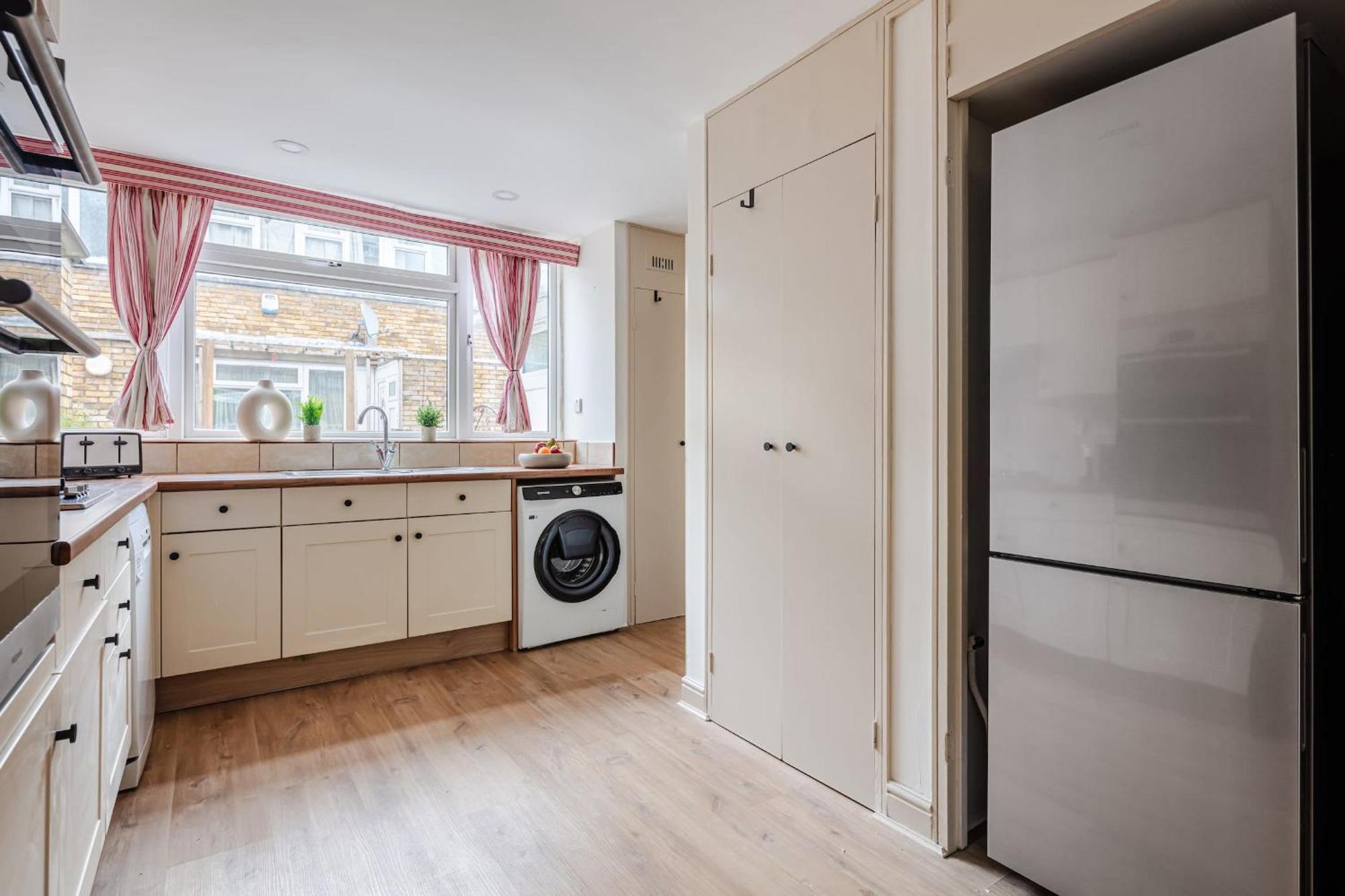 River Thames & Tate Britain - 4br With Patio - Cityapartmentstay * Londres