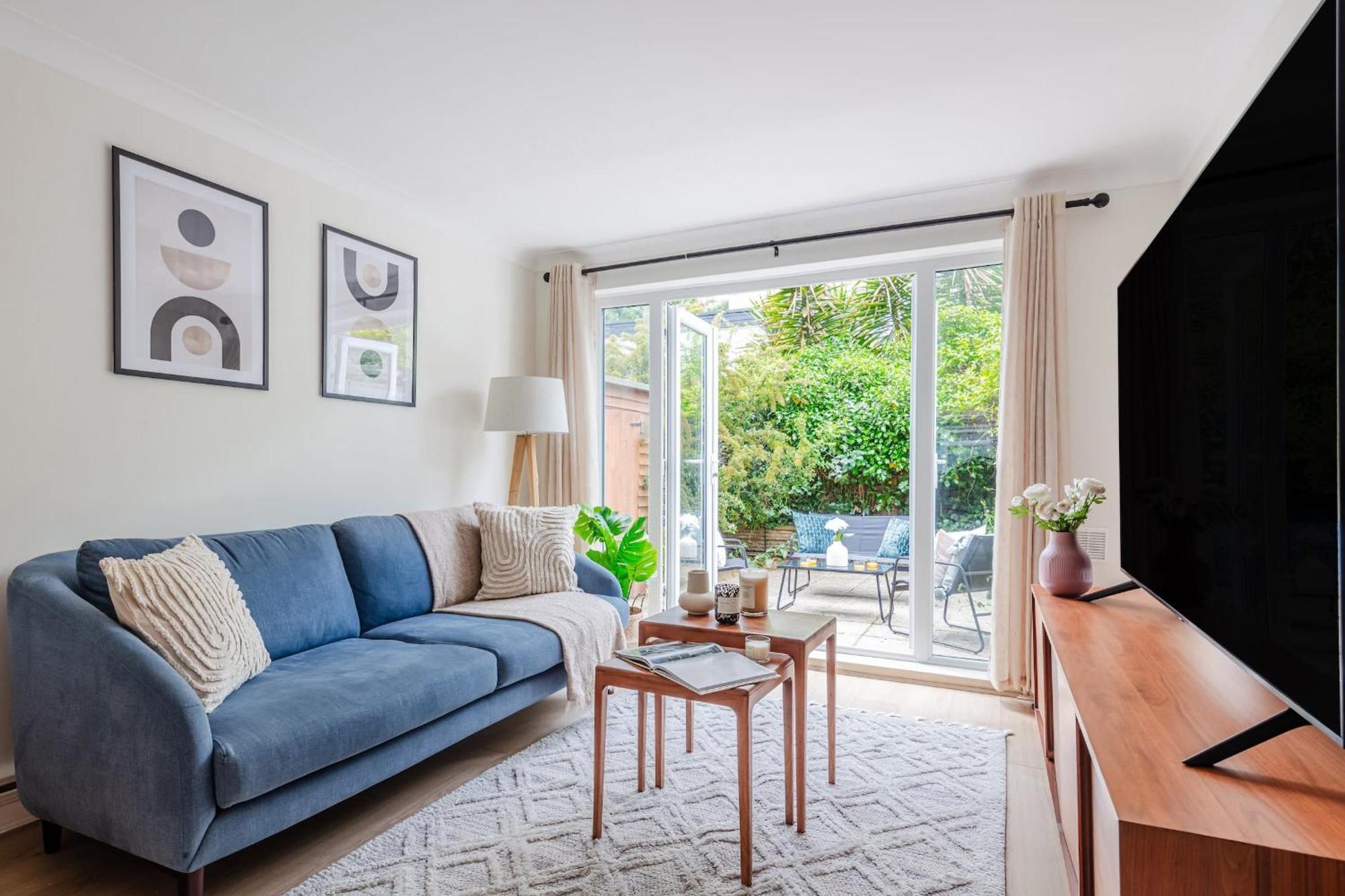 River Thames & Tate Britain - 4br With Patio - Cityapartmentstay Apartamento Londres